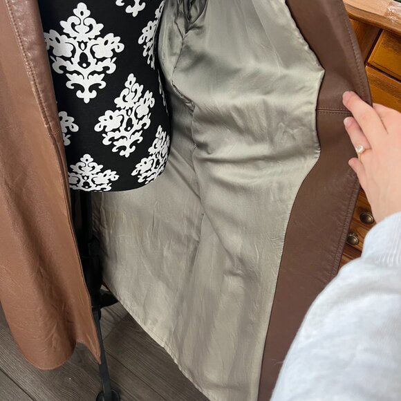 Vintage Brown Leather Long Belted Coat - Picture 13 of 13